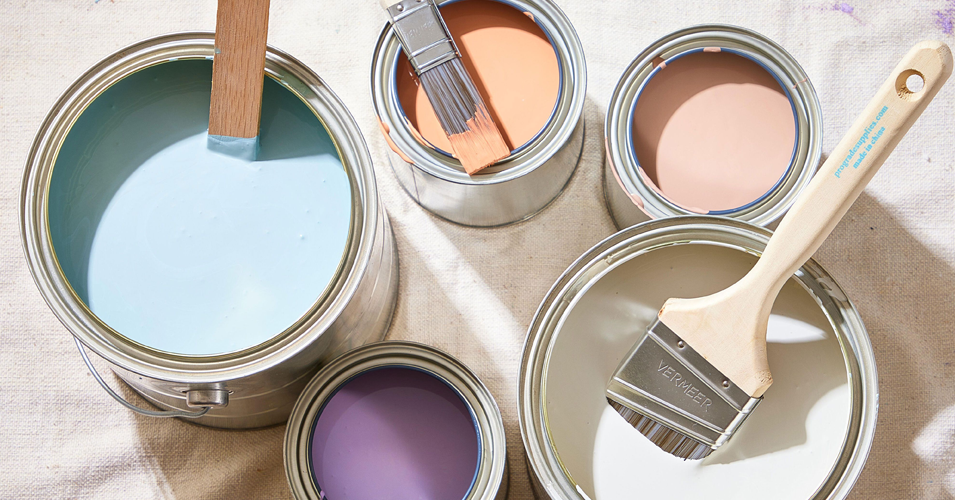 Best Paint Types for Different Surfaces and Conditions